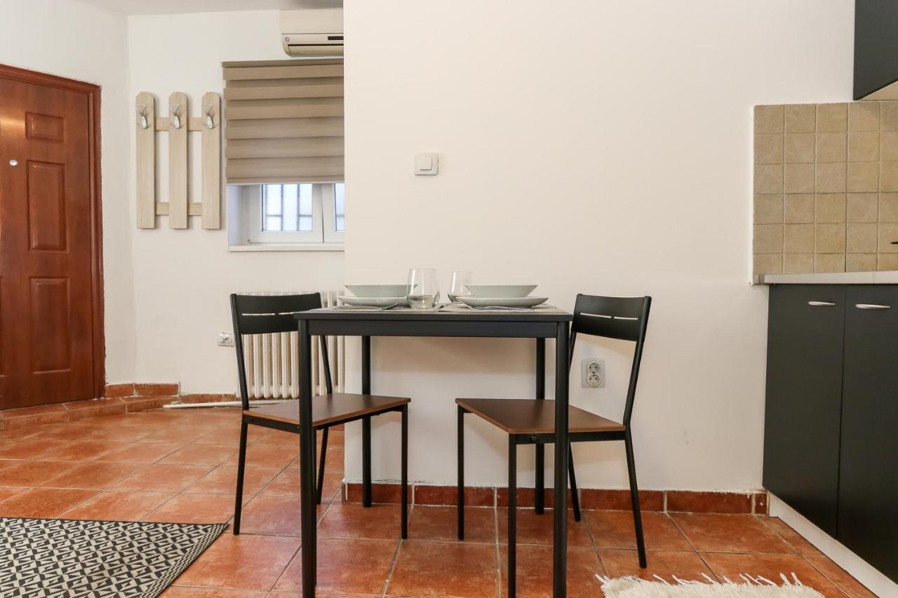 Vracar Apartment *